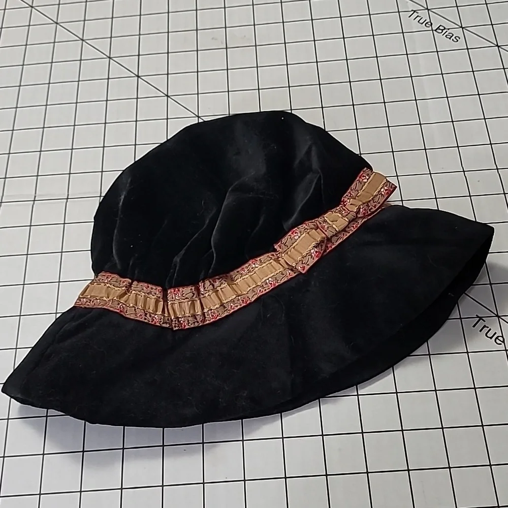 Girls American Girl Rebecca‎ Black Velvet Bucket Hat - Gently pre-loved